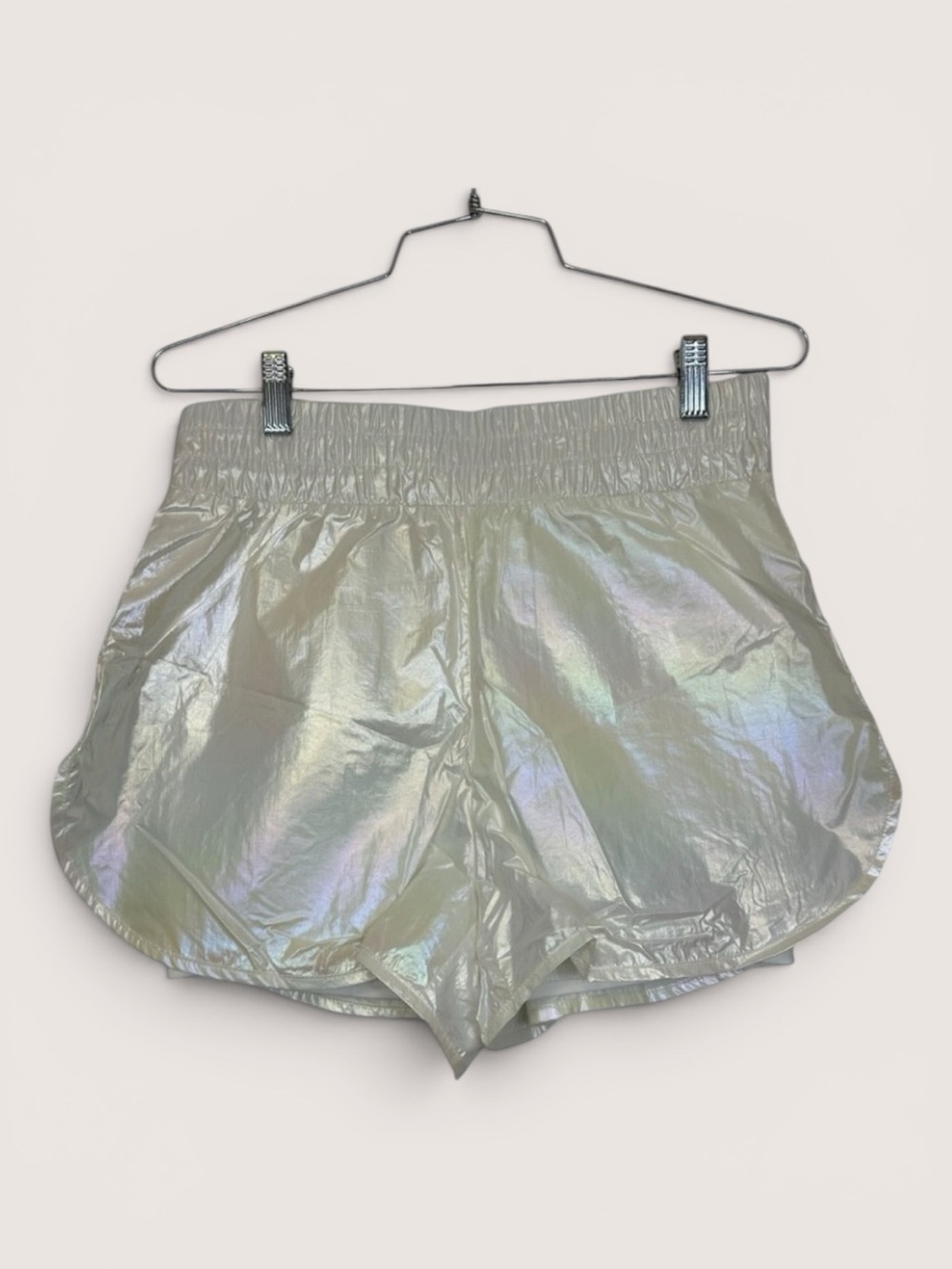 Isla Movement Iridescent Rainbow Short in White M